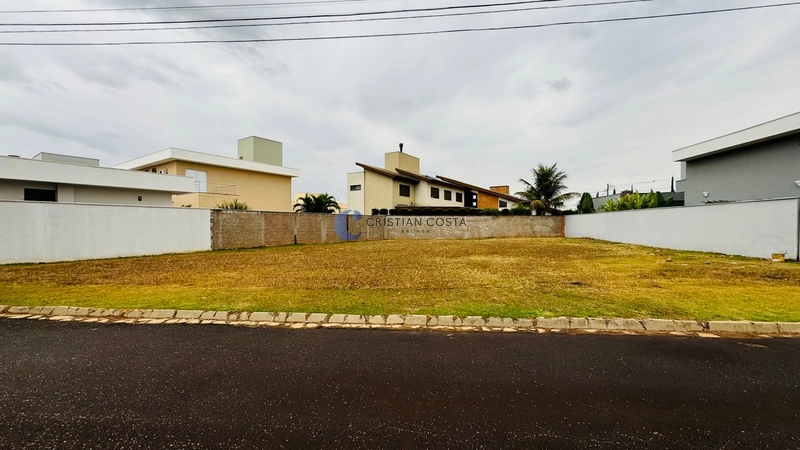 Terreno de 534,65m² no Condomínio Montreal em São Carlos/SP: 2ª foto da galeria de imagens do imóvel