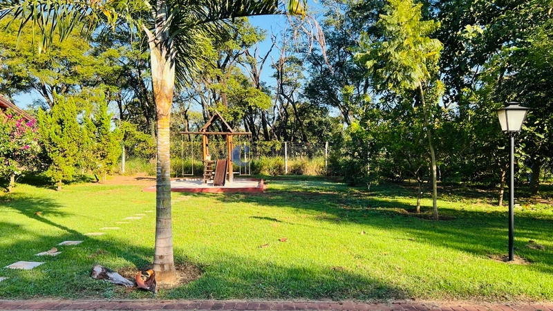 Chácara de 3 dorm. e pisc. no Tibaia de São Fernando1 em São Carlos/SP: 6ª foto da galeria de imagens do imóvel