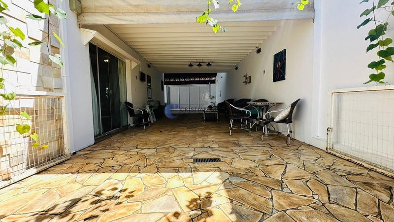 Sobrado de 4 dormitórios e piscina no PQ. Santa Mônica em São Carlos: 34ª foto da galeria de imagens do imóvel