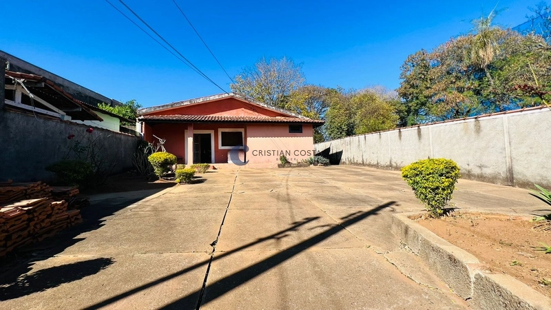 Casa com 1.200 m² de área de terreno no JD Paulista em São Carlos/SP: 1ª foto da galeria de imagens do imóvel