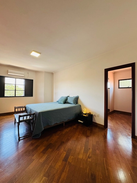 Sobrado de 4 Dormitórios no Planalto Paraíso em São Carlos/SP.: 39ª foto da galeria de imagens do imóvel