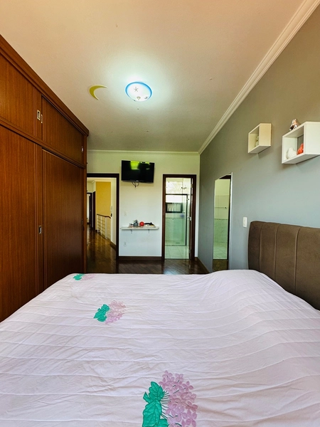 Sobrado de 4 Dormitórios no Planalto Paraíso em São Carlos/SP.: 34ª foto da galeria de imagens do imóvel