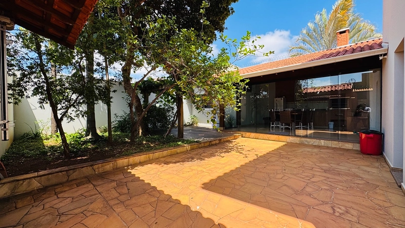 Sobrado de 4 Dormitórios no Planalto Paraíso em São Carlos/SP.: 19ª foto da galeria de imagens do imóvel