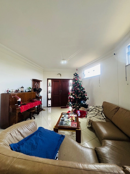 Sobrado de 4 Dormitórios no Planalto Paraíso em São Carlos/SP.: 3ª foto da galeria de imagens do imóvel