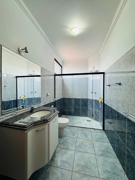 Sobrado de 4 Dormitórios no Planalto Paraíso em São Carlos/SP.: 30ª foto da galeria de imagens do imóvel