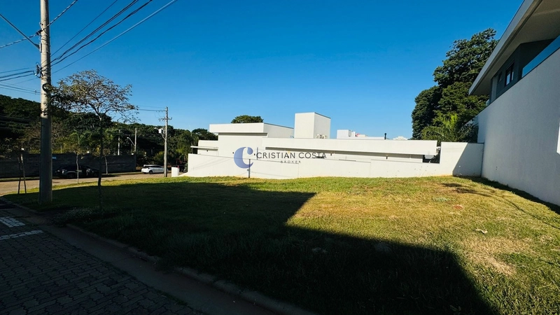 Terreno de 396,22 m² no condomínio PQ. Faber 3 em São Carlos/SP: 2ª foto da galeria de imagens do imóvel