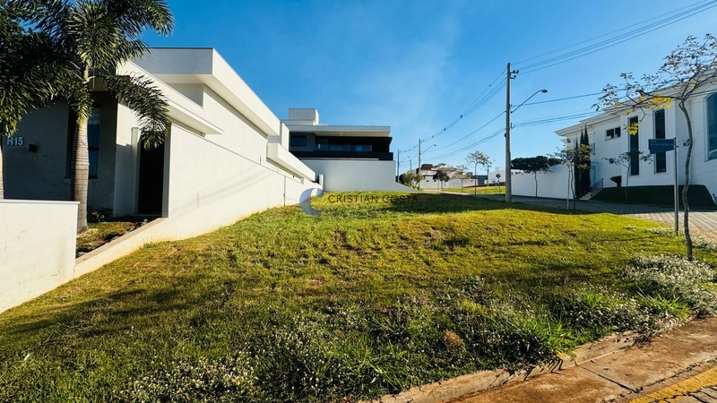 Terreno de 396,22 m² no condomínio PQ. Faber 3 em São Carlos/SP: 3ª foto da galeria de imagens do imóvel