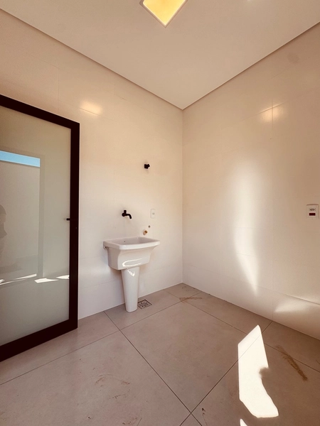 Casa nova de 4 Suítes e escritório no Condomínio Village damha III em São Carlos/SP.: 15ª foto da galeria de imagens do imóvel