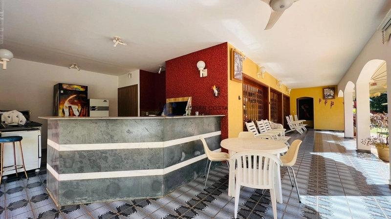 Casa de 6 dormitórios e piscina no PQ. Arnold Shimitd em São Carlos/SP: 16ª foto da galeria de imagens do imóvel