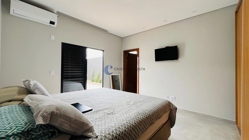 Casa de 3 dormitórios e piscina no Planalto Paraíso em São Carlos/SP: 19ª foto da galeria de imagens do imóvel