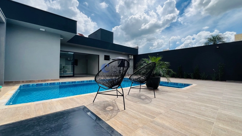 Casa de 3 dormitórios e piscina no Planalto Paraíso em São Carlos/SP: 23ª foto da galeria de imagens do imóvel