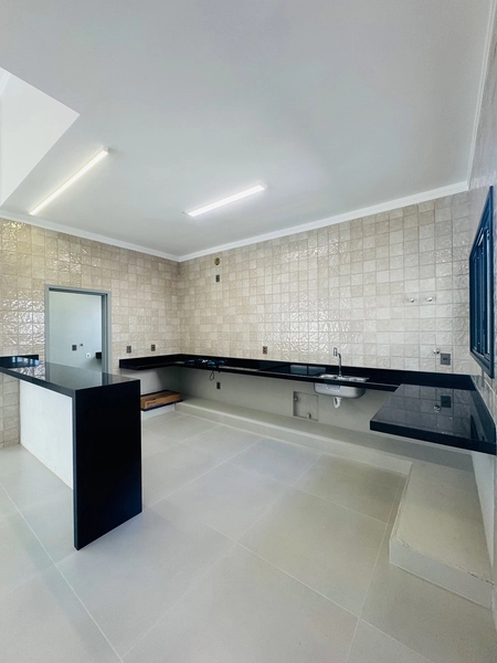 Casa Nova de 3 Suítes e Piscina no Condomínio Residencial Faber III em São Carlos/SP.: 9ª foto da galeria de imagens do imóvel