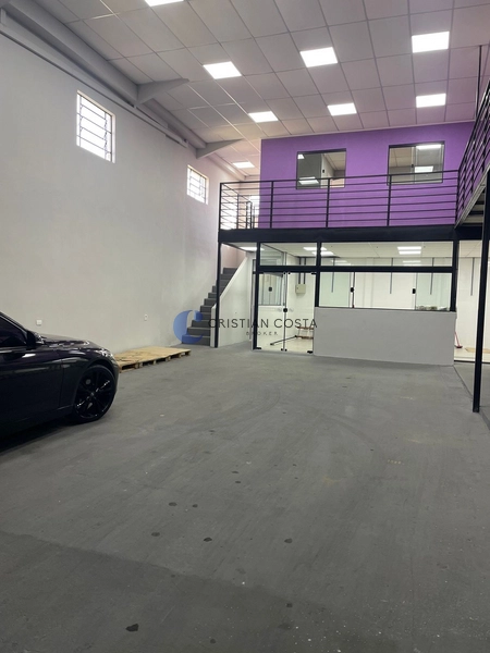 Barracão de 300m² no Jardim Lutfala em São Carlos/SP.: 2ª foto da galeria de imagens do imóvel
