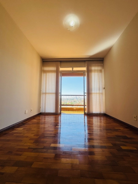 Apartamento de 3 Dormitórios no Centro de São Carlos/SP.: 2ª foto da galeria de imagens do imóvel