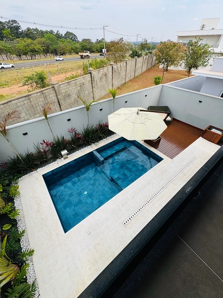 Sobrado de 4 dormitórios sendo 3 suítes e piscina no Condomínio Damha IV em São Carlos/SP.: 73ª foto da galeria de imagens do imóvel