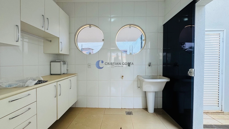 Sobrado de 3 suítes com piscina no Condomínio Eldorado em São Carlos: 12ª foto da galeria de imagens do imóvel