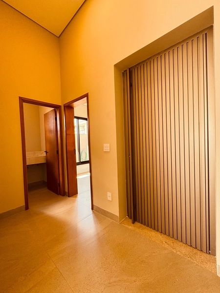 Casa nova de 3 suítes no Condomínio Monte das Araucárias no parque Faber em São carlos/SP.: 3ª foto da galeria de imagens do imóvel