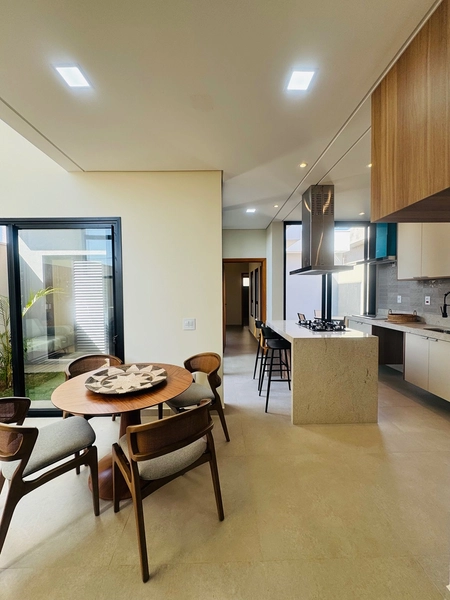 Casa de 3 Suítes no Residencial Villeneuve em São Carlos/SP.: 5ª foto da galeria de imagens do imóvel