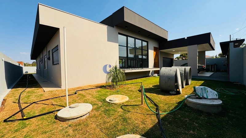 Chácara de 4 suítes, piscina no Cond. Quinta dos Buritis em São Carlos: 2ª foto da galeria de imagens do imóvel