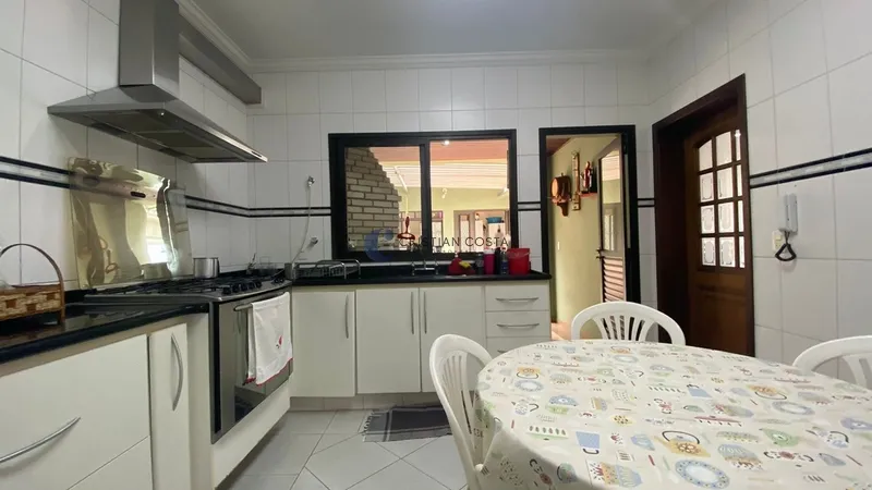 Sobrado de 5 dormitórios na Vila Monteiro (Gleba I) em São Carlos/Sp: 15ª foto da galeria de imagens do imóvel