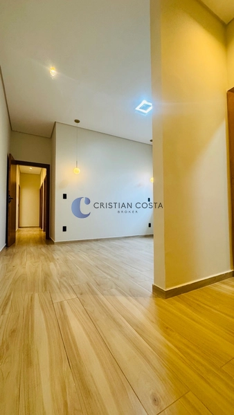 Casa de 3 dorm/s e piscina no Cond. Recanto dos Sabiás em São Carlos: 18ª foto da galeria de imagens do imóvel
