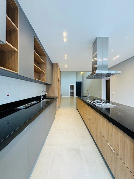 Casa de 3 dormitórios e piscina no Cond. Villeneuve em São Carlos/SP.: 10ª foto da galeria de imagens do imóvel