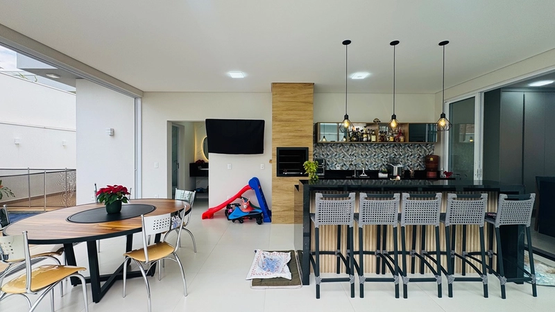 Sobrado de 4 Dormitórios sendo 3 Suítes e Piscina no Condomínio Damha IV em São Carlos/SP.: 30ª foto da galeria de imagens do imóvel