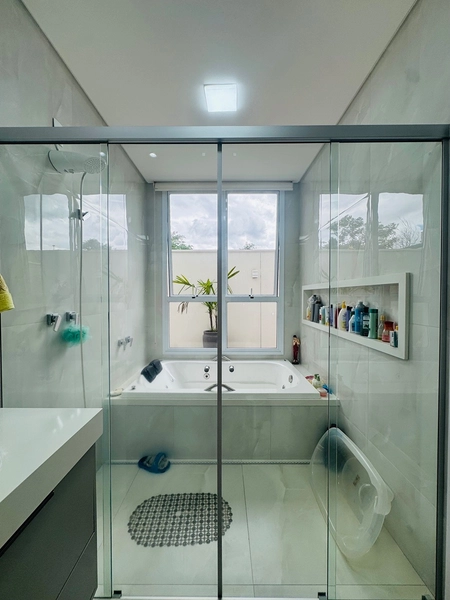 Sobrado de 4 Dormitórios sendo 3 Suítes e Piscina no Condomínio Damha IV em São Carlos/SP.: 15ª foto da galeria de imagens do imóvel