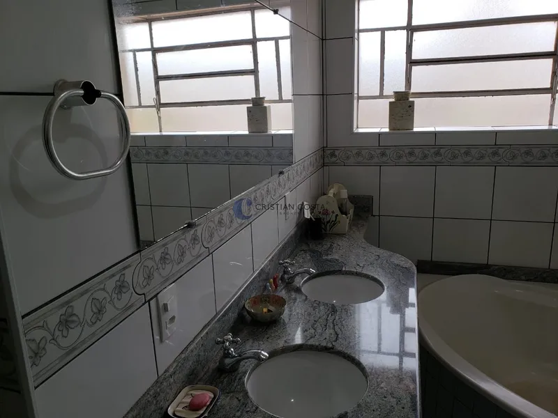 SOBRADO DE 3 DORMITÓRIOS NO CENTRO DE SÃO CARLOS/SP: 13ª foto da galeria de imagens do imóvel