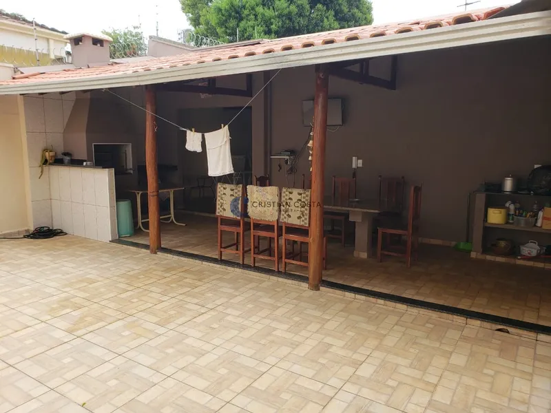 SOBRADO DE 3 DORMITÓRIOS NO CENTRO DE SÃO CARLOS/SP: 21ª foto da galeria de imagens do imóvel