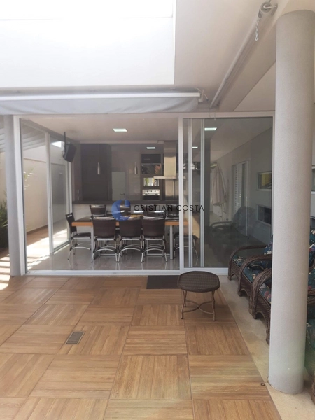 Casa de 3 suítes e piscina no Cond. Montreal em São Carlos/SP.: 9ª foto da galeria de imagens do imóvel