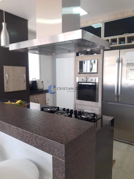 Casa de 3 suítes e piscina no Cond. Montreal em São Carlos/SP.: 6ª foto da galeria de imagens do imóvel