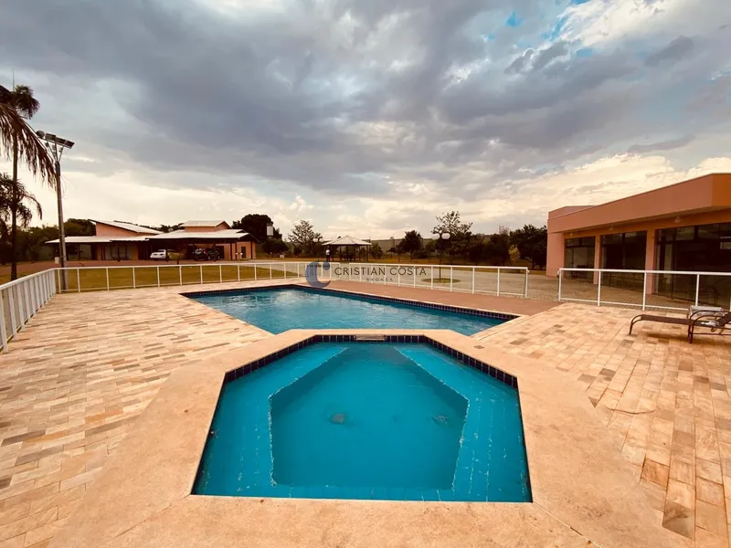 CHÁCARA COM PISCINA DE 12.000² NO COND. PQ. ITAIPU EM SÃO CARLOS/SP: 1ª foto da galeria de imagens do imóvel