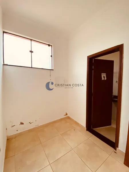 CHÁCARA COM PISCINA DE 12.000² NO COND. PQ. ITAIPU EM SÃO CARLOS/SP: 7ª foto da galeria de imagens do imóvel