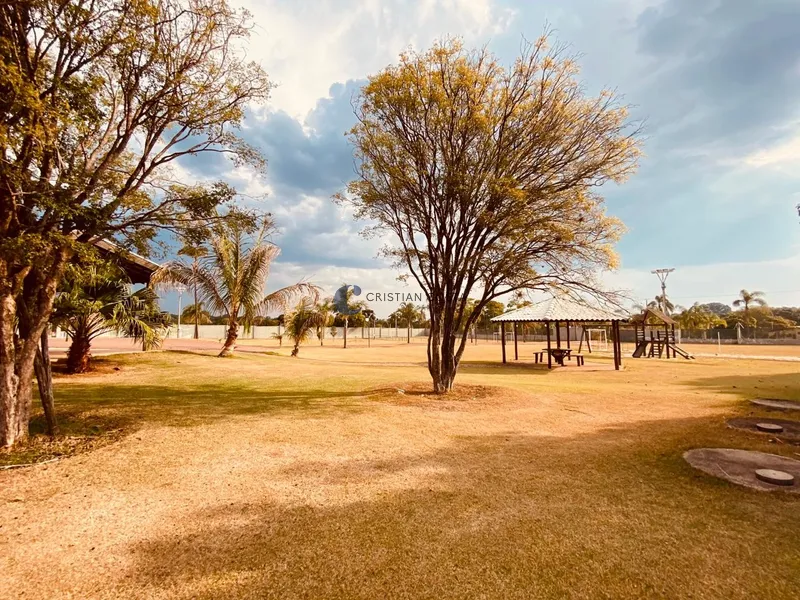 CHÁCARA COM PISCINA DE 12.000² NO COND. PQ. ITAIPU EM SÃO CARLOS/SP: 10ª foto da galeria de imagens do imóvel
