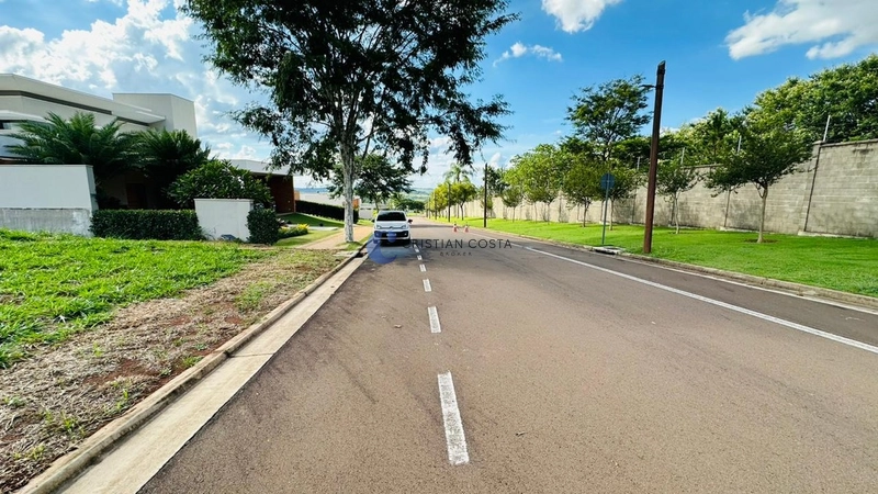 Terreno 1.465 m² no condomínio Residencial Damha Golf em São Carlos/SP: 3ª foto da galeria de imagens do imóvel