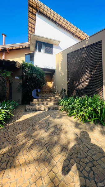 Sobrado de 4 suítes e piscina no Cond. Damha II em São Carlos/SP.: 4ª foto da galeria de imagens do imóvel
