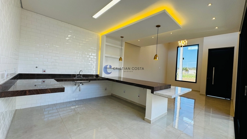 Casa de 3 suítes no Cond. Recanto dos Sabiás em São Carlos/SP.: 4ª foto da galeria de imagens do imóvel