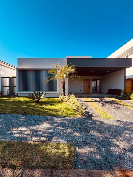 Casa nova de 3 Suítes e Piscina no Condomínio Damha II em São Carlos/SP.: 1ª foto da galeria de imagens do imóvel