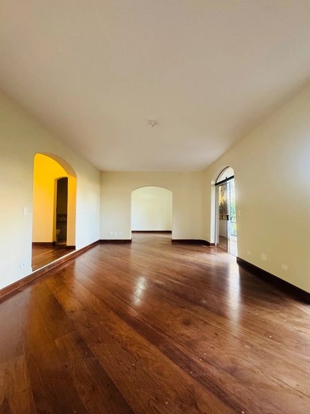 Apartamento de 4 dormitórios no Jardim Bethânia em São Carlos/SP.: 4ª foto da galeria de imagens do imóvel