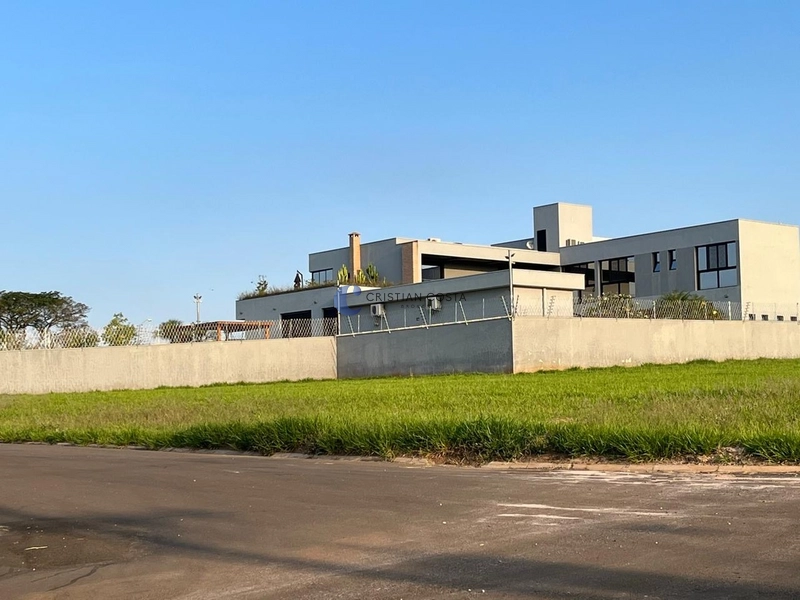 Terreno de 420m² no Cond. Estância Cavalinno em Analândia/SP.: 3ª foto da galeria de imagens do imóvel