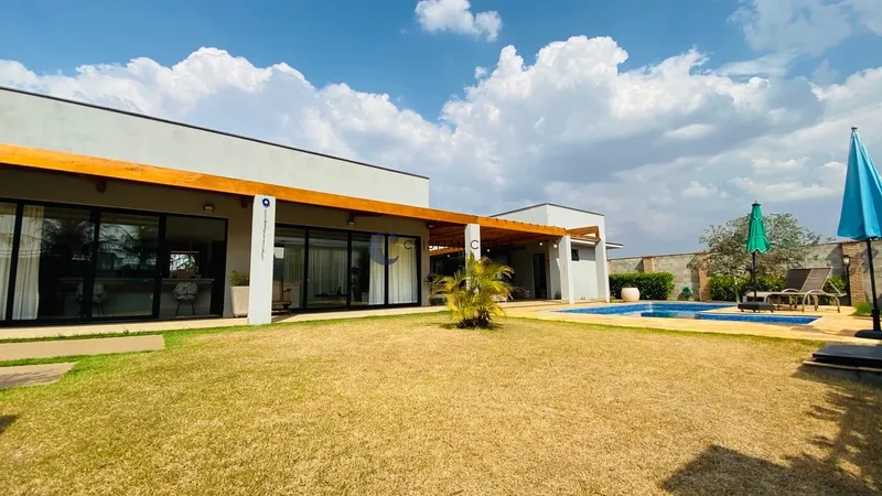 Casa de 3 dorms. e pisc. no Res. Quinta dos Buritis em São Carlos/Sp: 3ª foto da galeria de imagens do imóvel