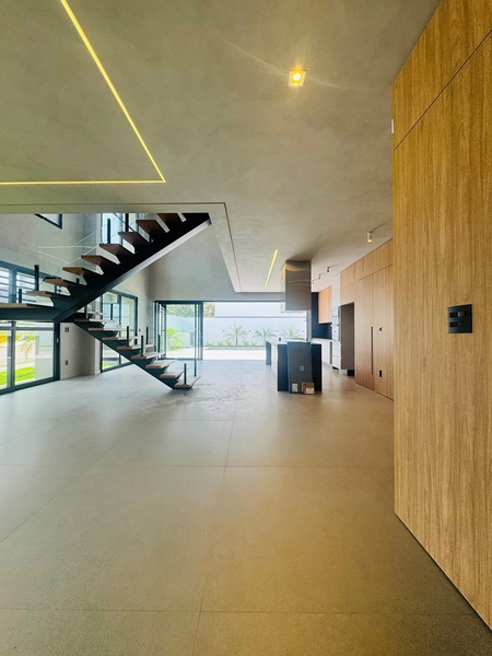 Sobrado de 4 Suítes e Piscina no Condomínio Damha III em São Carlos/SP.: 9ª foto da galeria de imagens do imóvel