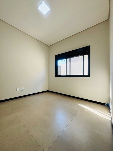 Casa de 3 Suítes e Piscina no Condomínio Faber IV no Parque Faber em São Carlos/SP.: 5ª foto da galeria de imagens do imóvel