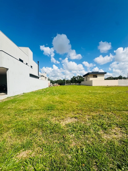 Terreno de 397m² no Condomínio Damha IV em São Carlos/SP.: 3ª foto da galeria de imagens do imóvel