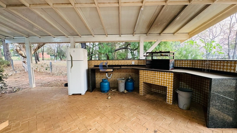 Casa de 4 dormitórios e piscina no Cond. Vila Pinhal em Itirapina/SP.: 20ª foto da galeria de imagens do imóvel