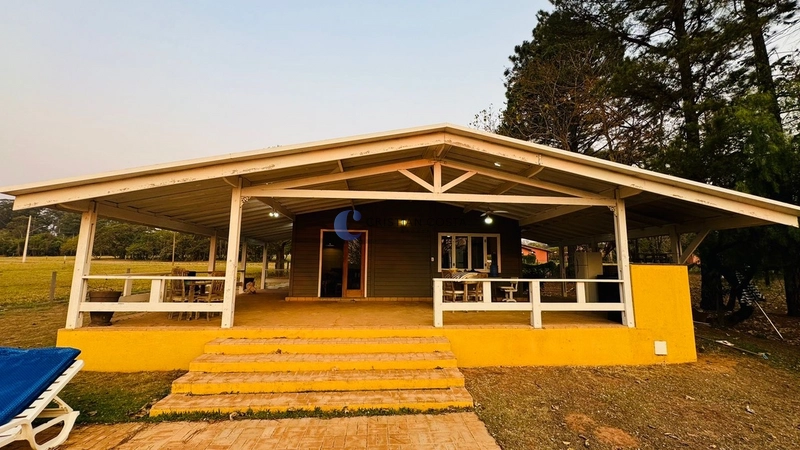 Casa de 4 dormitórios e piscina no Cond. Vila Pinhal em Itirapina/SP.: 12ª foto da galeria de imagens do imóvel