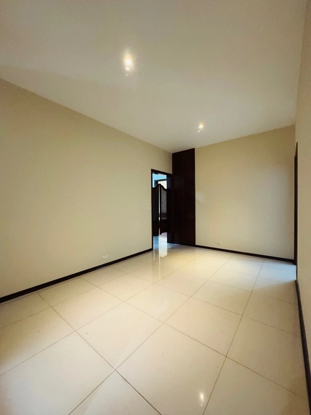 Casa de 3 Dormitórios e Piscina na Vila Brasília em São Carlos/SP,: 31ª foto da galeria de imagens do imóvel