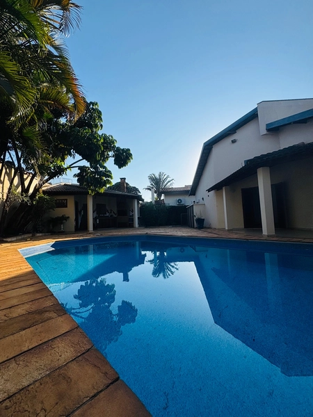 Casa de 3 Dormitórios e Piscina na Vila Brasília em São Carlos/SP,: 46ª foto da galeria de imagens do imóvel