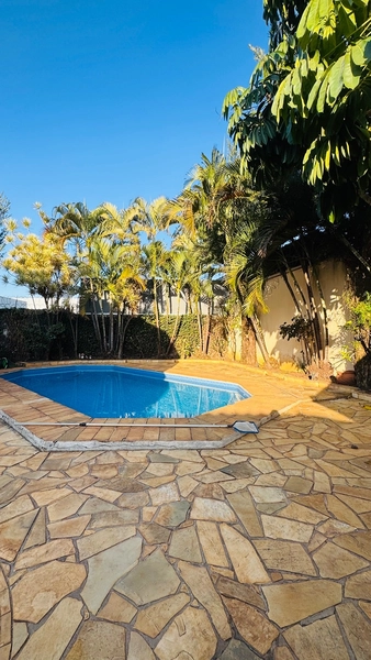 Casa de 3 Dormitórios e Piscina na Vila Brasília em São Carlos/SP,: 55ª foto da galeria de imagens do imóvel